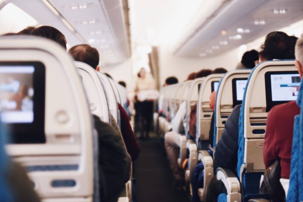 Vær garanteret et tomt sæde ved siden af dig på flyveturen